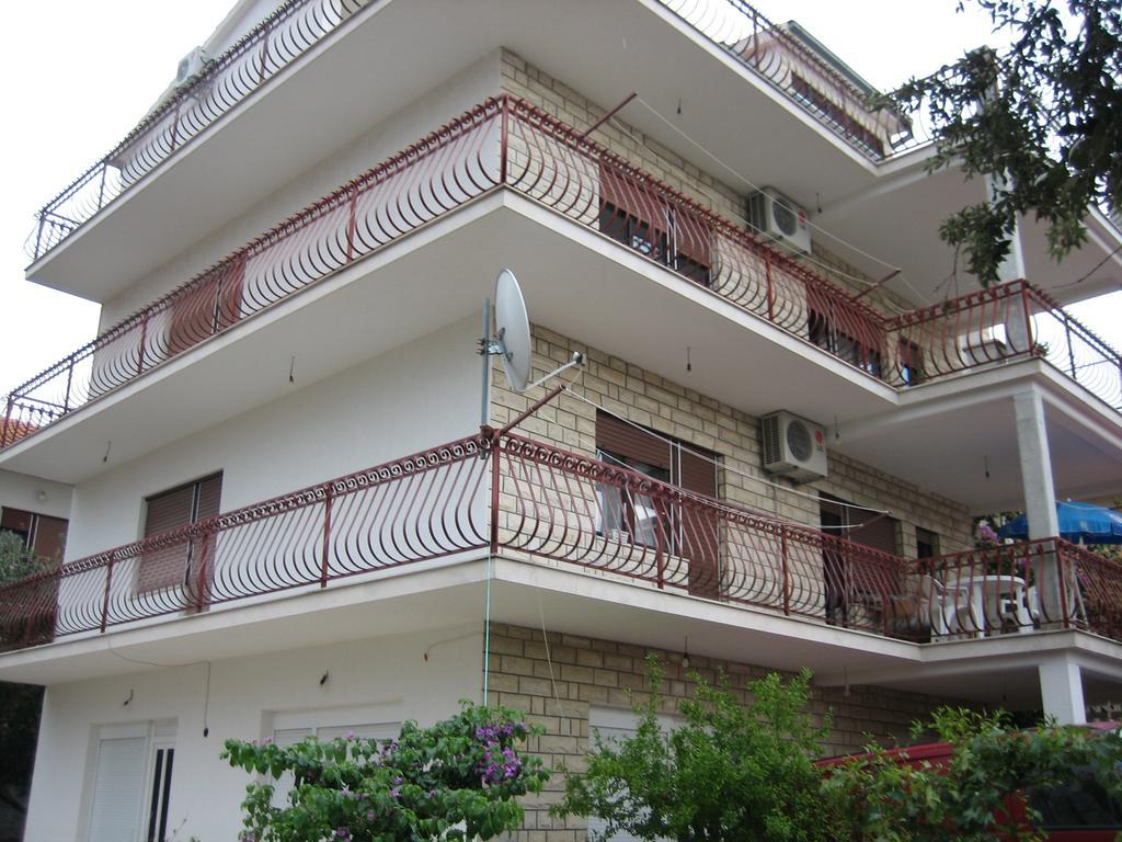 Apartments Nino Seget Vranjica Exterior foto